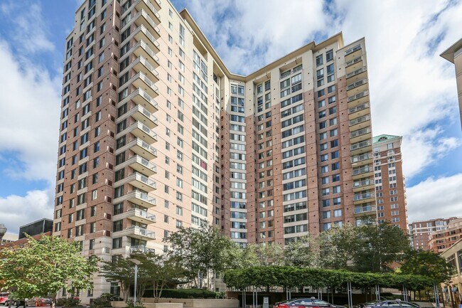 Photo - 851 N Glebe Rd Unidad 614