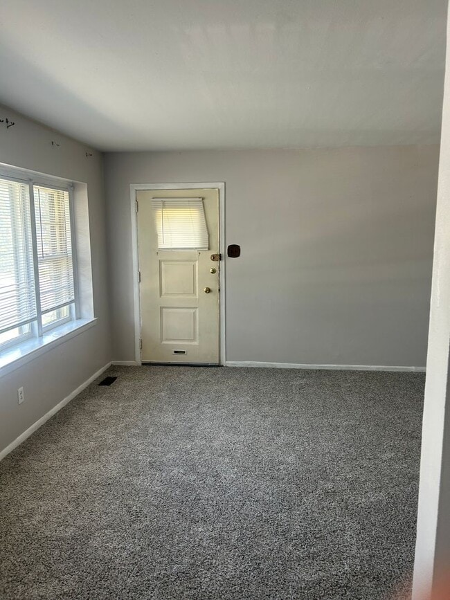 Photo - 538 Lawler St Unit 1st floor