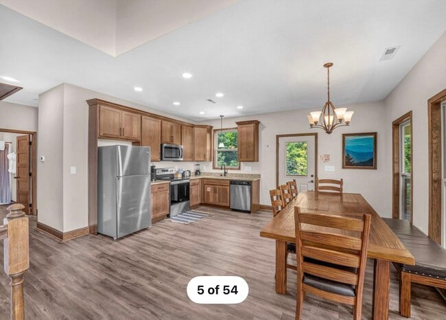 2123 Megan Ridge Dr