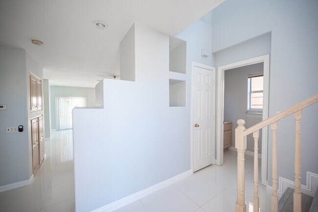 Photo - 8420 Bay Crest Dr