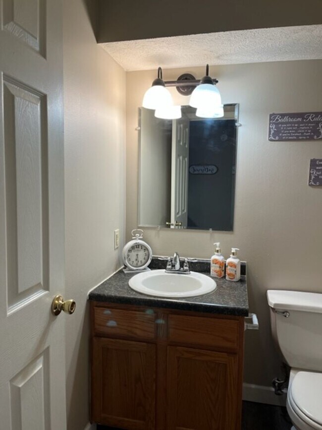 Photo - Cook Intern Housing Unit 628 W 17th St