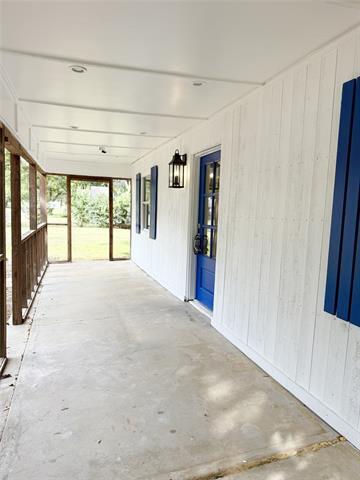 Photo - 211 Graves St