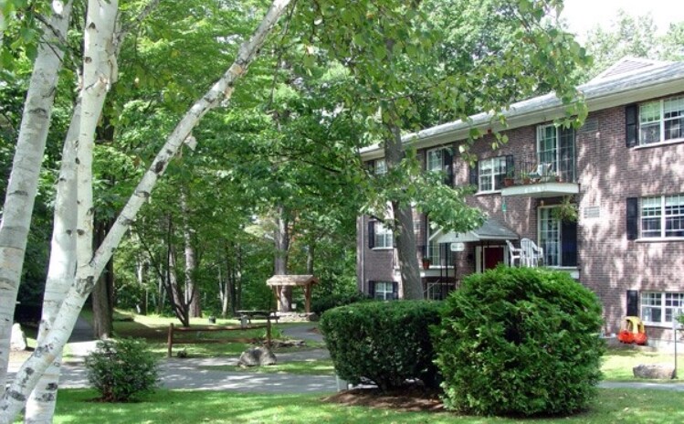 MeadowBrook Village - MeadowBrook Village Apartments