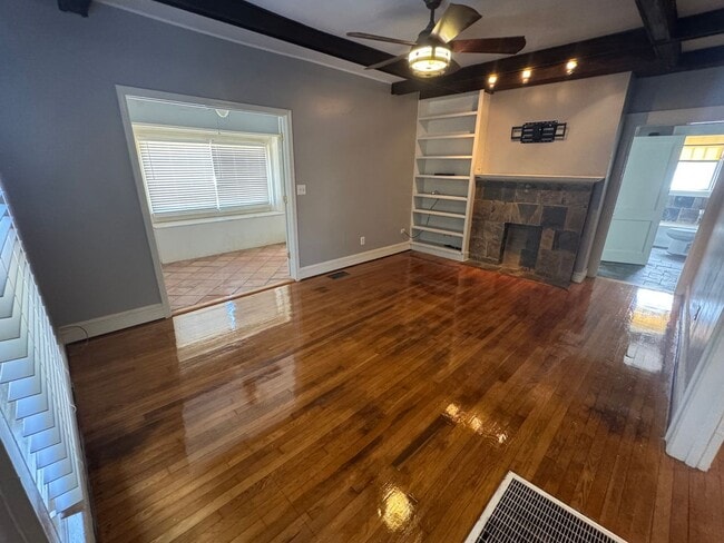 Photo - 1818 St Charles Ave