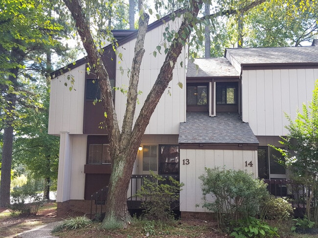 Building Photo - 3775 Guess Rd Unit 13 Rental