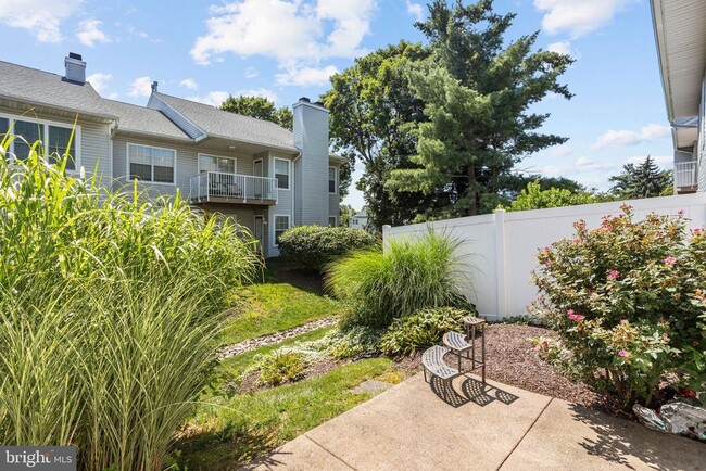 Photo - 2904 Sterling Rd