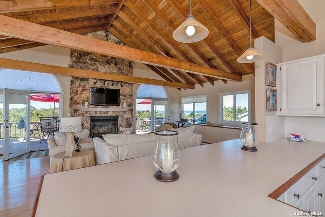 Photo - 12 Sea Breeze Walk