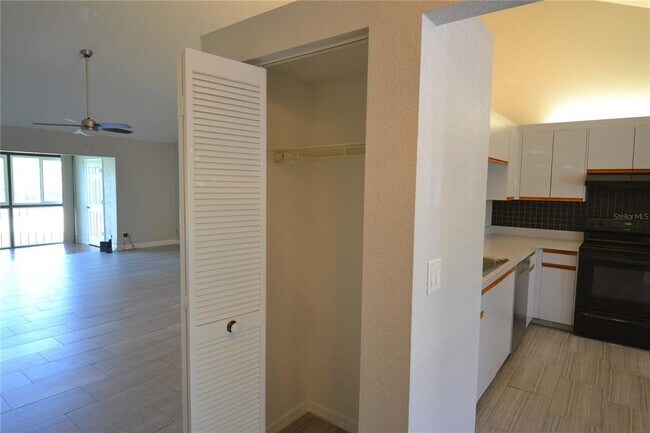 Photo - 1801 E Lake Rd S Unit 9E