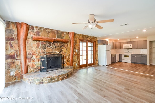 Photo - 7405 Calmoso Ave