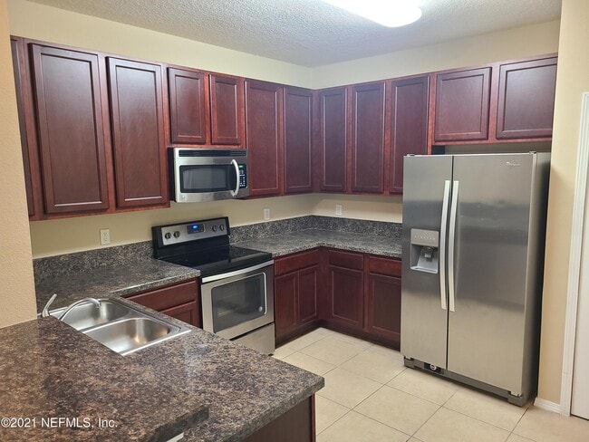 6935 Ortega Woods Dr  