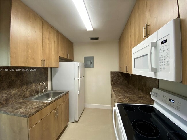 Photo - 1158 SW 11th Ave Unit 1160