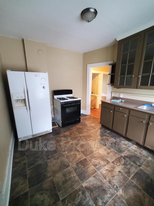 Photo - 10 Edgeland St Unit 10-UP