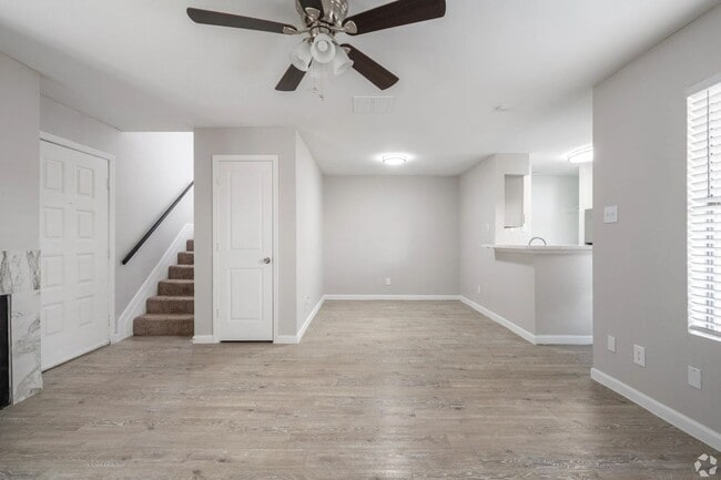 Photo - 10300 Golden Meadow Dr Unit 613