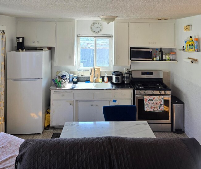 Photo - 1731 Silver Lake Blvd Unit 1731 silverlake apt 2