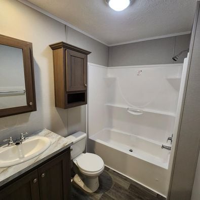 Photo - 2324 Birch St