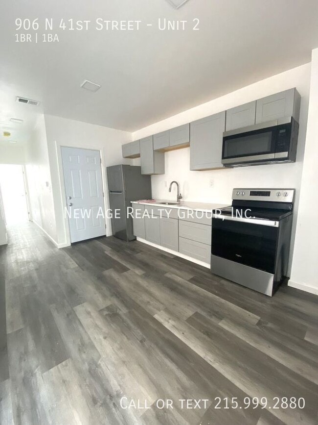 Photo - 906 N 41st St Unidad 2