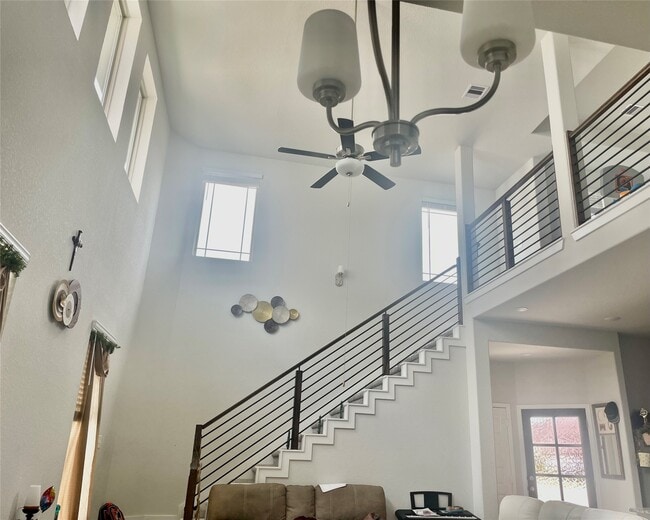 Building Photo - 1055 Bluebonnet Trl