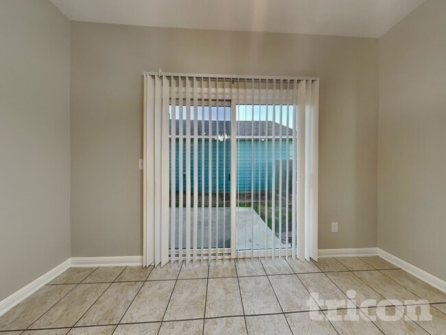 Photo - 288 Ferrule Dr