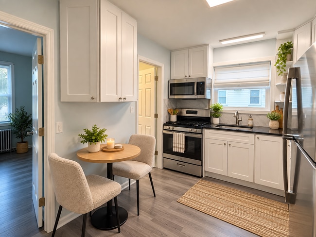 174 Hathaway St Unit #2