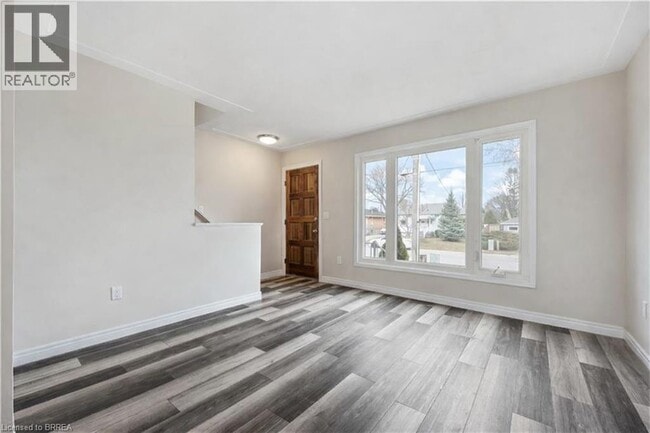 Photo - 30 Rowanwood Ave