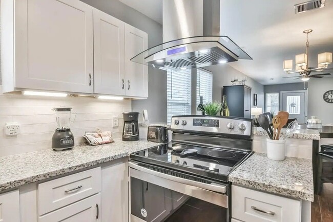 Photo - 1212 Hamblen St