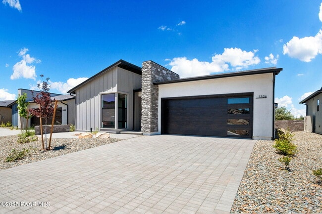 Photo - 1326 Rockwood Dr