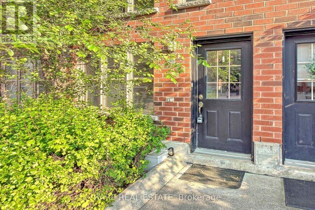 Photo - 21 Ruttan St