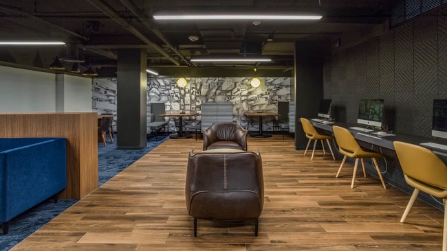 24-Hour Business Center and Co-Working Space