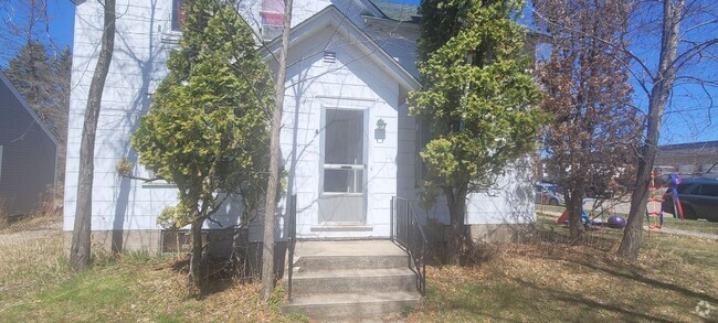 Building Photo - 405 Mississippi Ave NW Unit A Rental