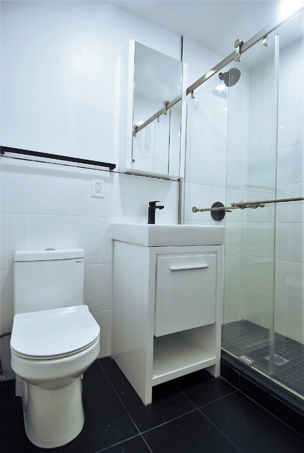 Photo - Broadway Unidad 4K