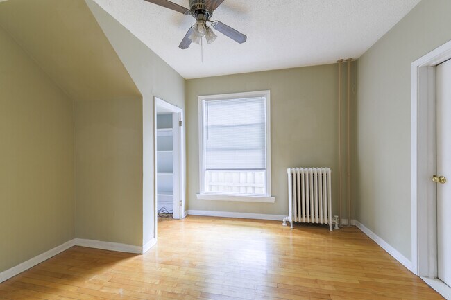 Photo - 4849 Vincent Ave S Unit 1