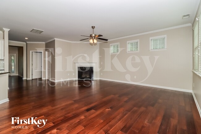 Photo - 107 Yellowbell Rd
