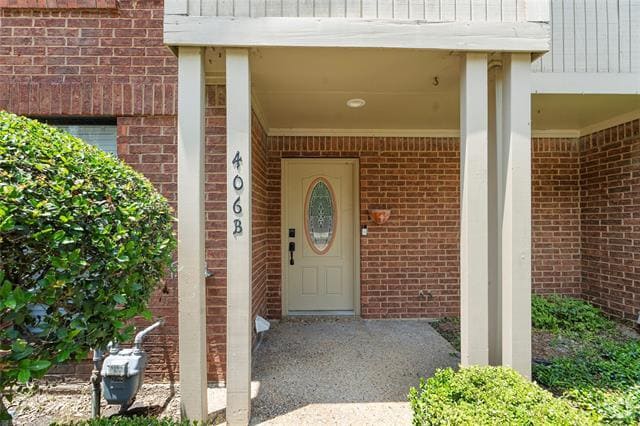 Building Photo - 406 S Fannin St Rental