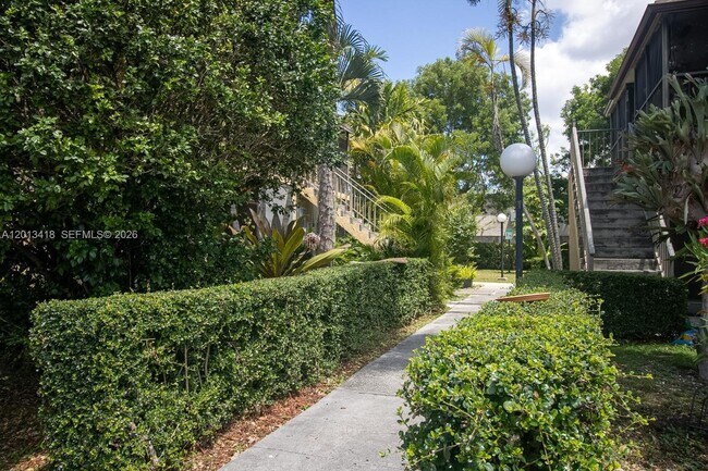 Photo - 15629 SW 73rd St Unit 9-4