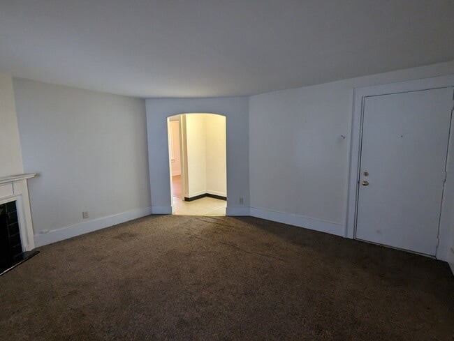 Photo - 608 Elmwood Ave