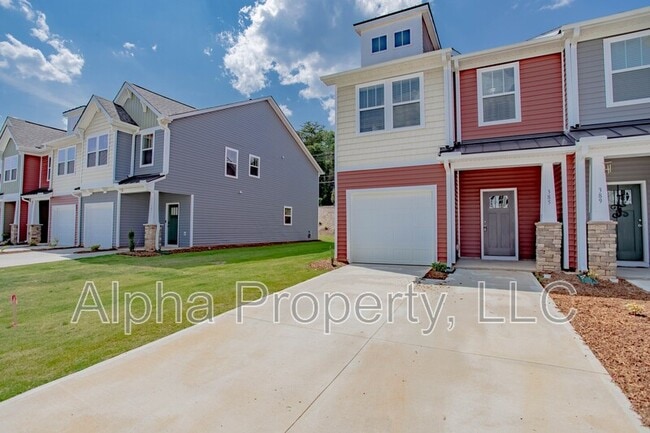 385 Hague Dr