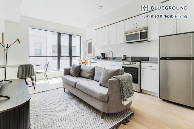 Building Photo - 1201 Sutter St Rental