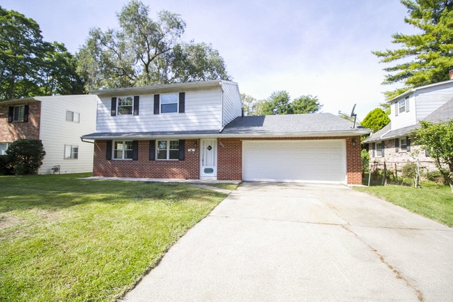 Building Photo - 319 Torrington Dr Rental