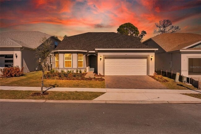 Photo - 8123 Fenton St