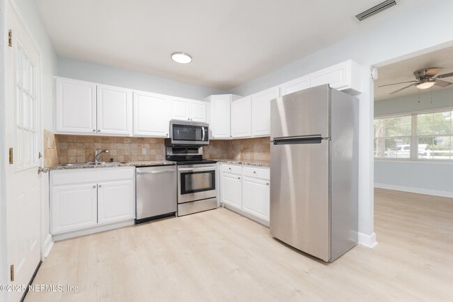 Photo - 12064 Aroid Ct