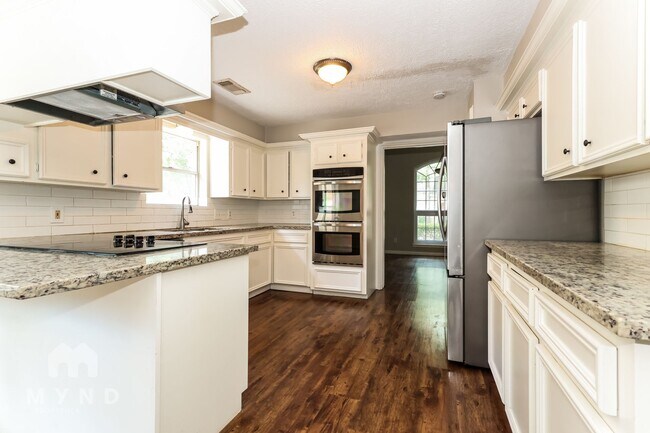 16915 Misty Creek Dr