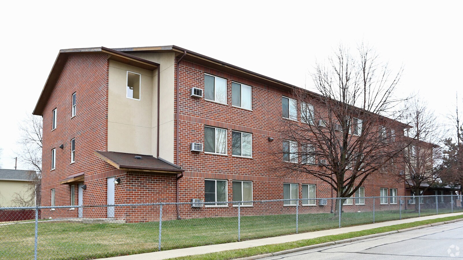 St. Paul Gardens Apartments - St. Paul Gardens Apartments