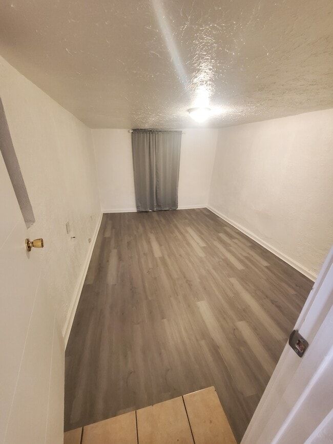 Bedroom 1 - 2008 N Copia St