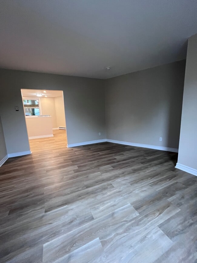 Photo - 5813 Cunard St Unité 1