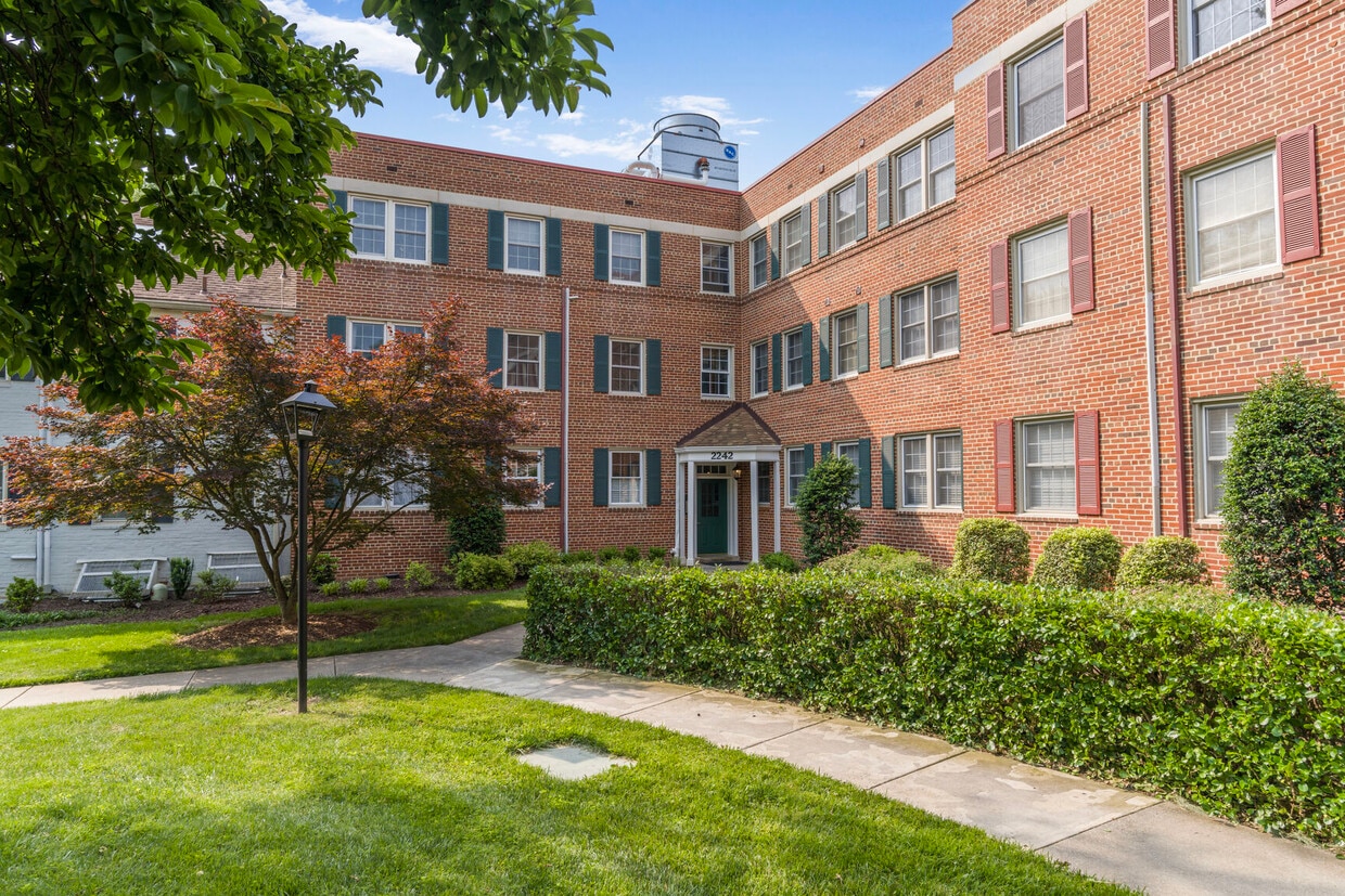 Photo - 2242 Washington Ave (Silver Spring, MD)