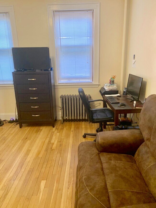 Photo - 48 Strathmore Rd Unit 24