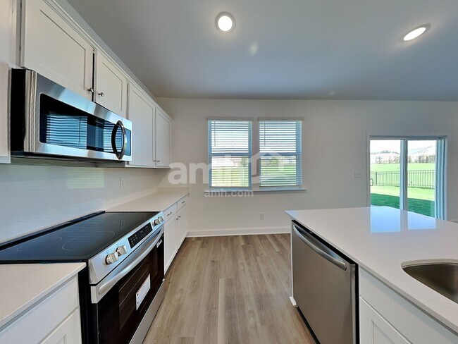 Photo - 1144 Livengood Wy