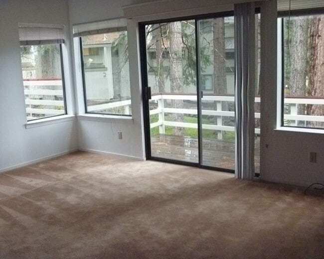 Photo - Southwood Glen - Newly painted!!