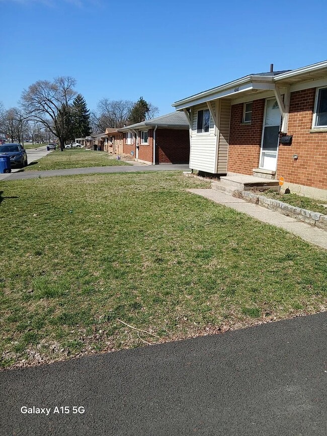 Photo - 4048 E Livingston Ave