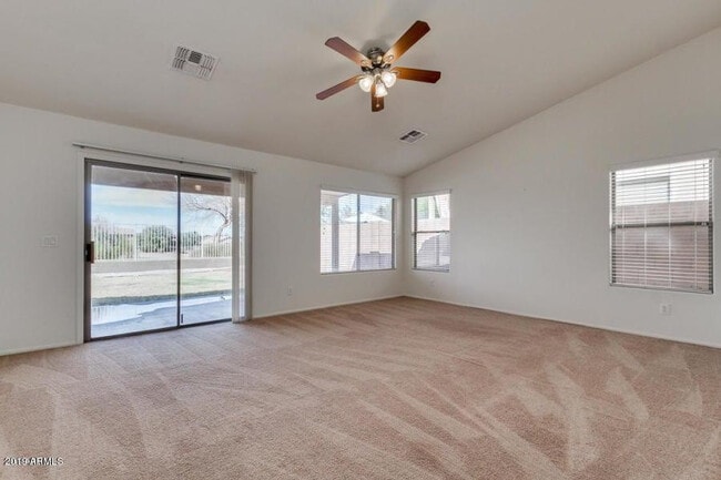 Photo - 42376 W Chisholm Dr